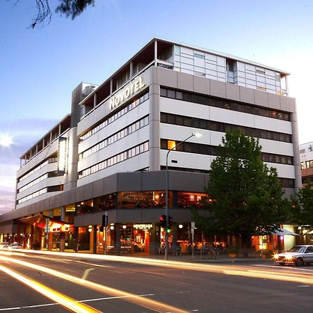 Novotel Canberra Exterior photo